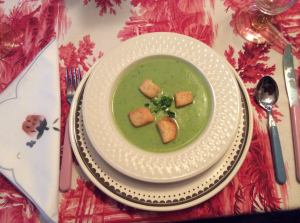 minted pea soup bowl